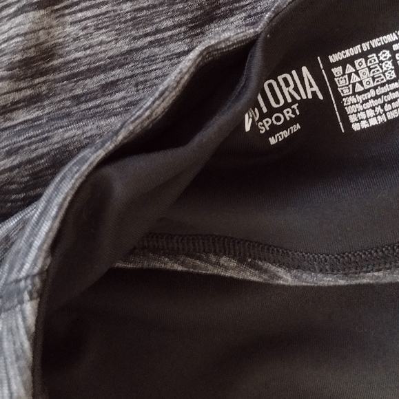 Victoria’s Secret Grey Sport Knockout Tight Leggings Cut Out Women's Size Medium - Picture 10 of 12